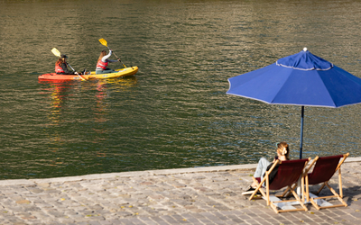 Photo d'un kayak sur la Seine.