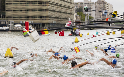 Troisième étape de la Coupe d'Europe de natation en eau libre au bassin de la Villette