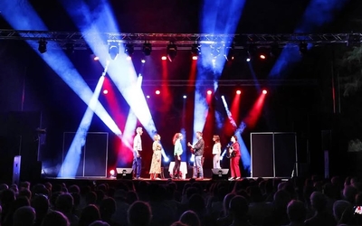 je l'aime moi non plus au festival de La Moutte aout 24