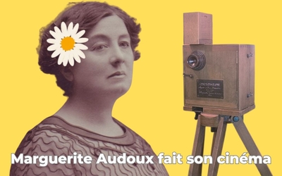 Portrait de Marguerite Audoux adjacent à une caméra projecteur des Frères Lumière