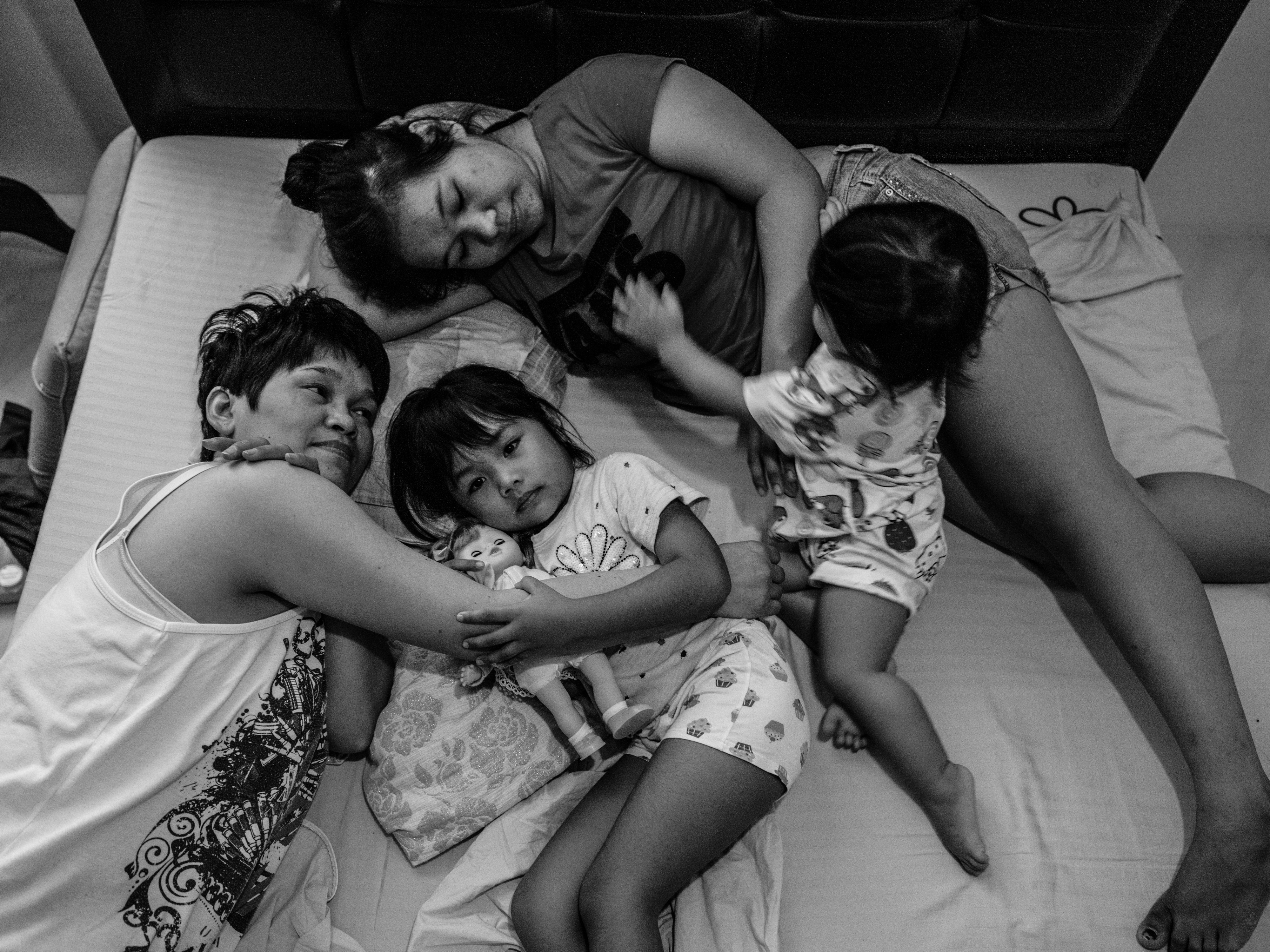 Wyza Cruz Bacani, Three Generations, 2018 from the series We Are Like Air, 2013-2018