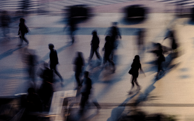 Des silhouettes passantes 