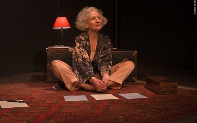 Colette l'incorrigible besoin d'écrire classique seule en scène a la folie theatre