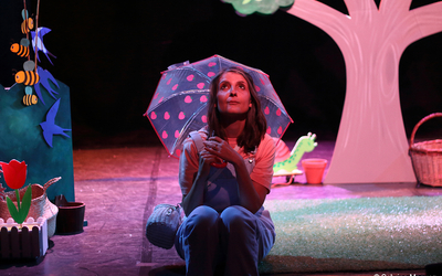 Pom Pom Pommes a la folie theatre spectacle tout petits