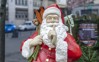 Statue de Père Noël.