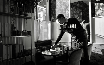 Des lieux où l’on se croise, où l’on s’ancre aussi