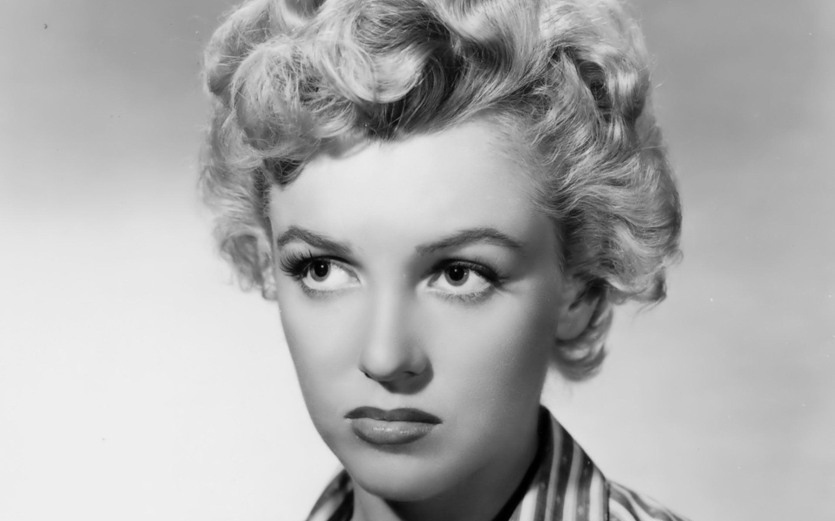 Photo en noir et blanc de Marilyn Monroe