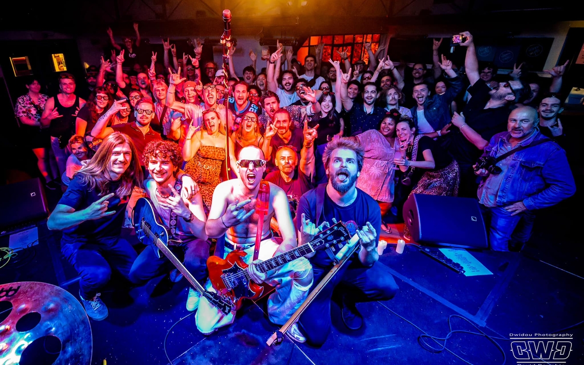 摇滚男孩和大艾玛