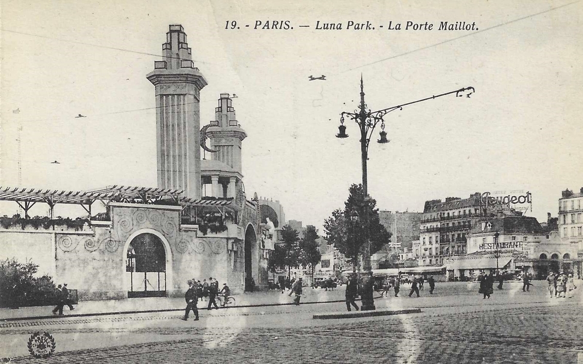 Le Luna-Park, Porte Maillot, Paris 