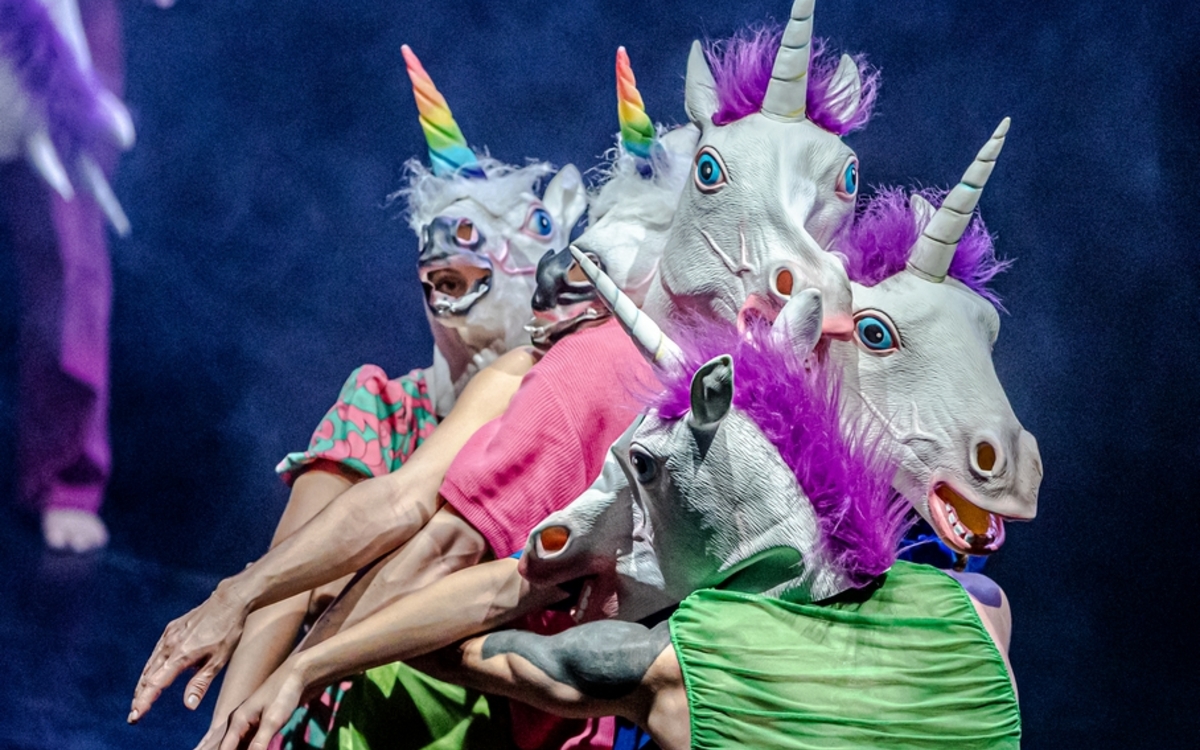 Une soirée turbulente où des performances vous feront vivre une rencontre esthétique du sentiment amoureux.