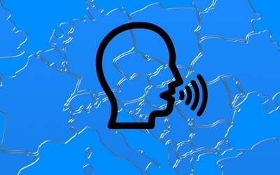 Pictogramme représentant une tête parlante au-dessus des contours des pays d'Europe centrale.
