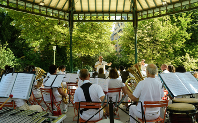 Le BHO94 en concert au kiosque du square Maurice Gardette