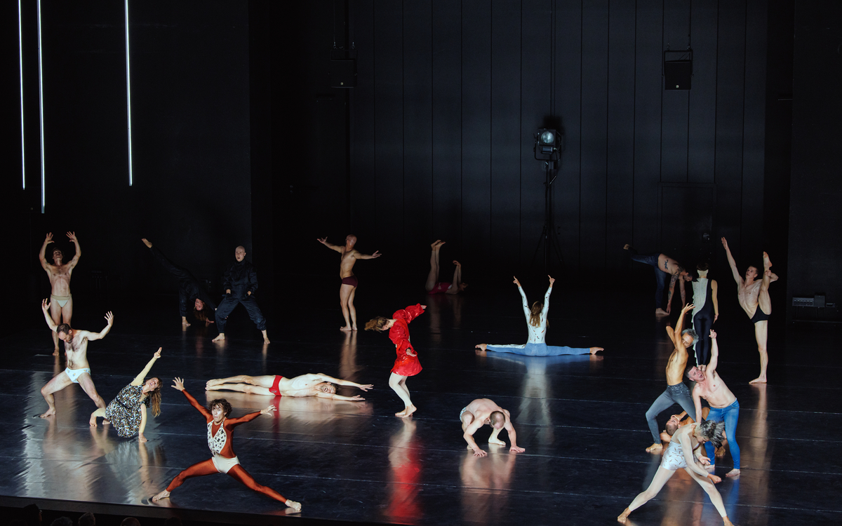 « 10000 gestes » de Boris Charmatz