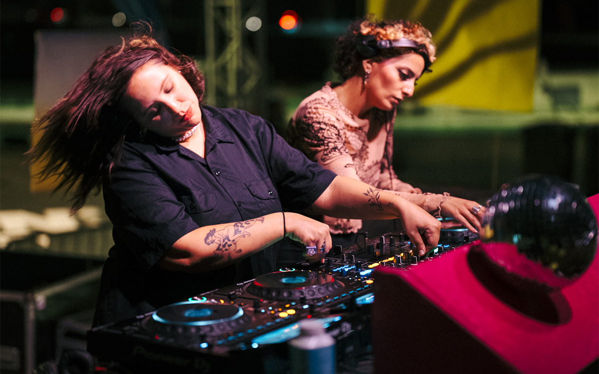 Nuit à l'atelier : DJ Sets du collectif Bande de Filles au musée Bourdelle
