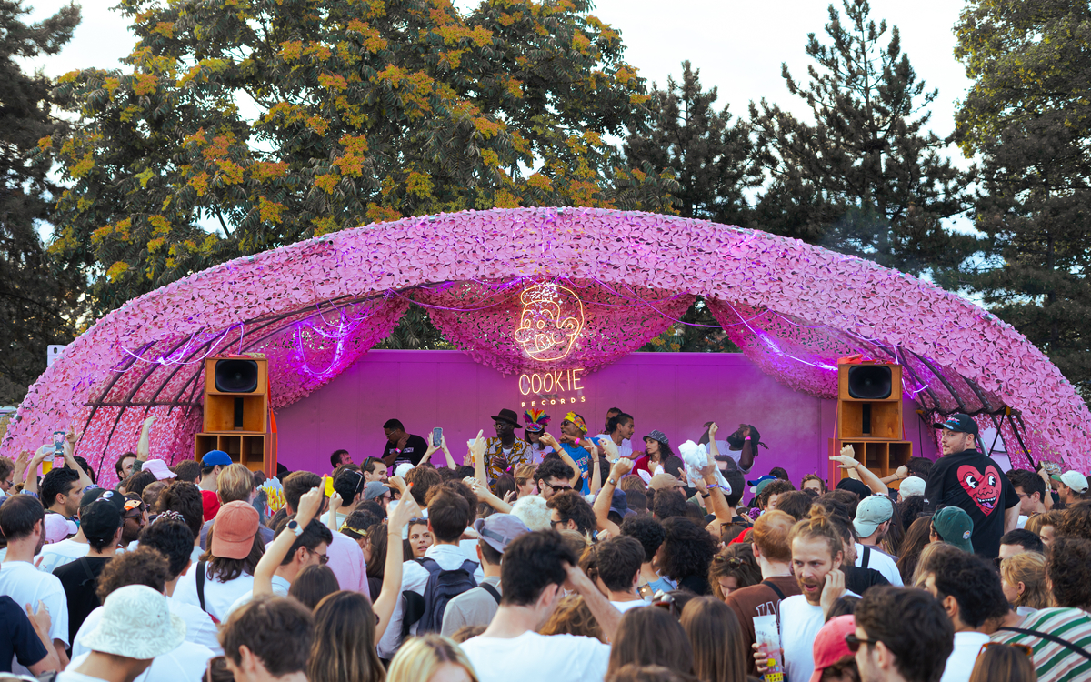 Open air cookie records