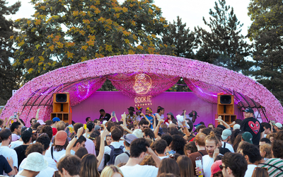 Open air cookie records