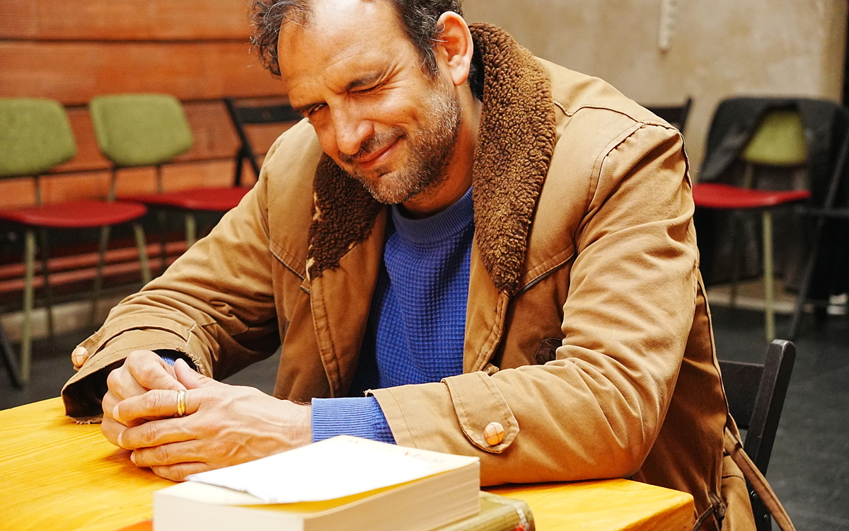 Reprenons, du métathéâtre au Théâtre Silvia Monfort