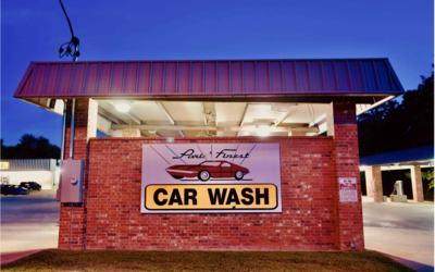 Photo du photographe Victor d’Allant représentant la devanture en brique d'un car wash au Texas