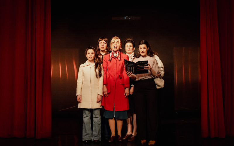 Les actrices sur scène