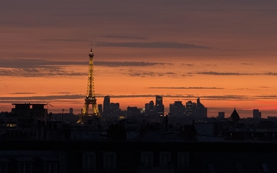 Vue de paris au coucher de soleil