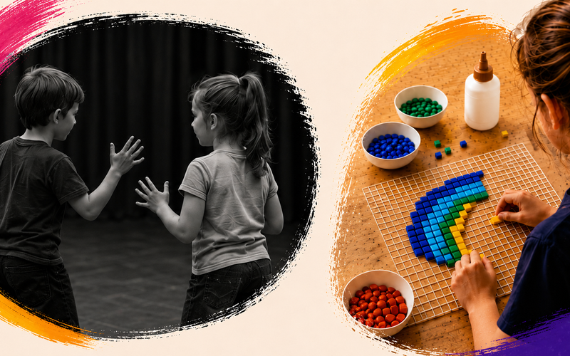 Deux enfants jouent une scène de théâtre en noir et blanc, à côté d’un atelier de mosaïque colorée