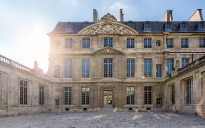 Hôtel Salé