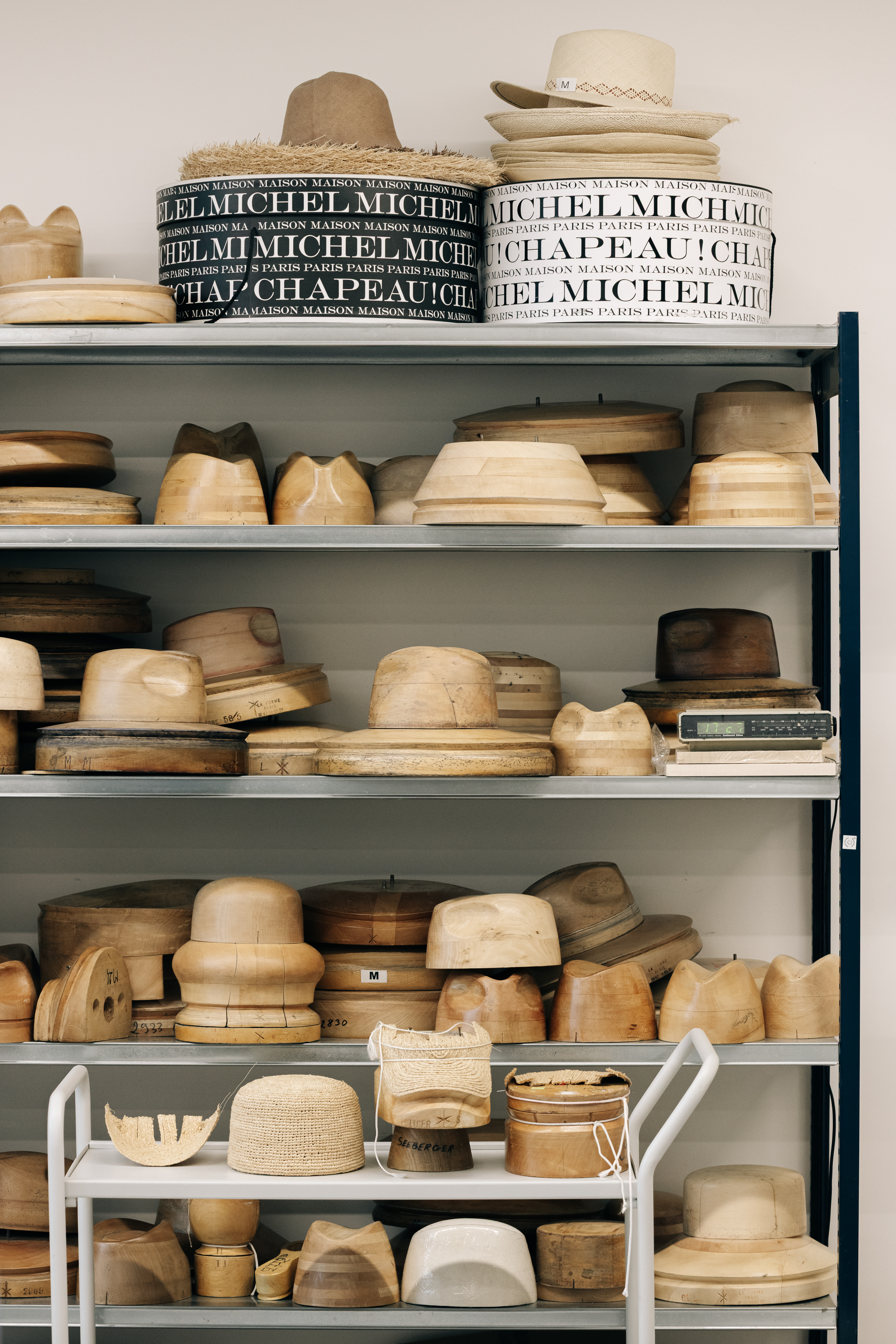 Formes en bois chez Maison Michel