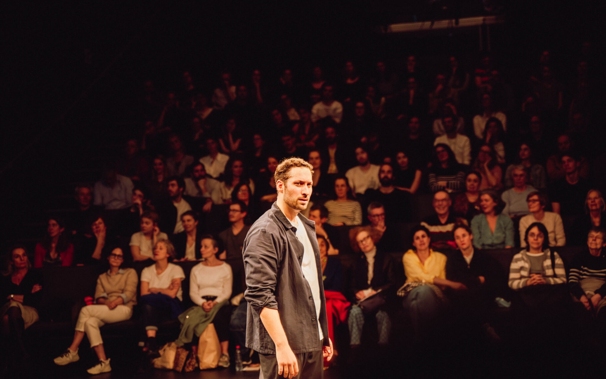 Spectacle : L’abolition des privilèges