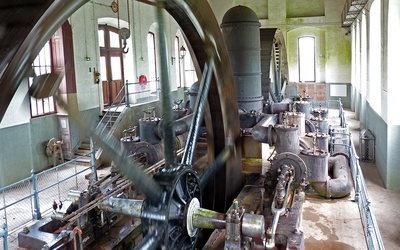 Les roues turbines de l'usine élévatoire de Villers-les-Rigault