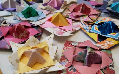 Toupies en origami