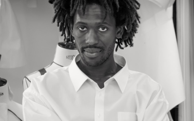 Portrait de Mossi Traoré en noir et blanc