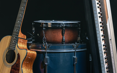 Plusieurs instruments de musique 